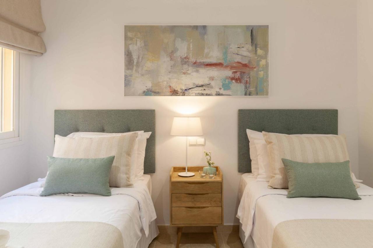 Mijas Costa Dolphin Views By Alfresco Stays El Faro ภายนอก รูปภาพ